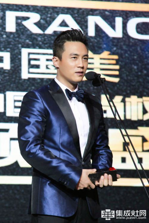 普森电器品牌形象代言人杜淳获得年度最佳演员奖