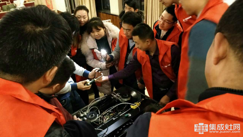 科大集成灶河南区域培训会在郑州成功召开