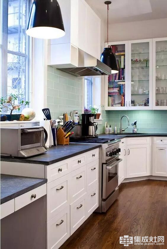 小户型厨房装修经验 厨品乐集成灶教您厨房新招