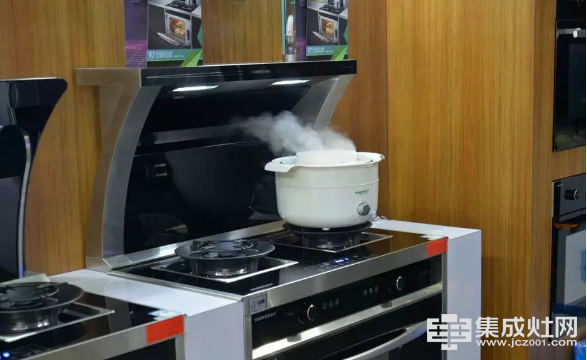 2018上海厨卫展完美落幕 帅丰集成灶给你不一样的厨房生活