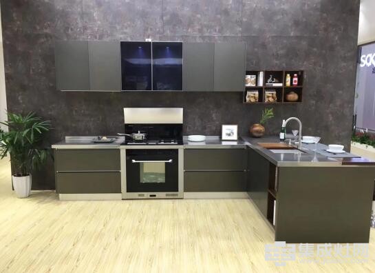 班贝格不锈钢橱柜 改变你的厨房环境