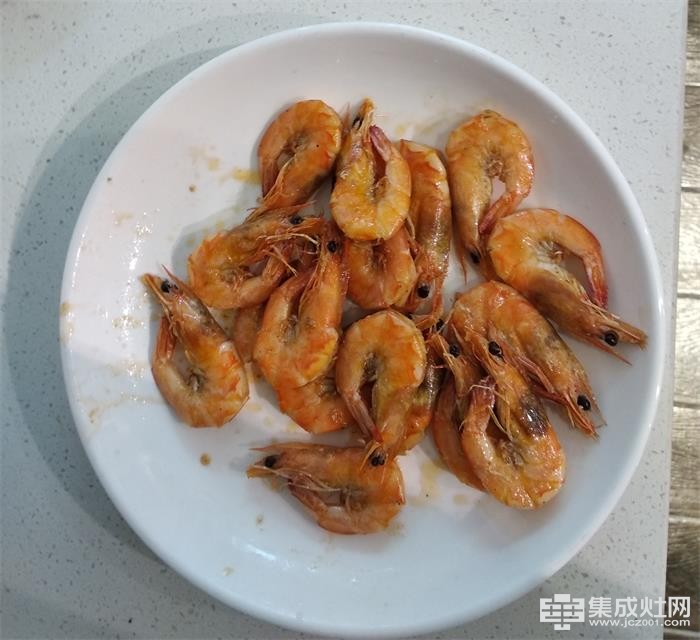 潮邦集成灶：马住 相当好吃的避风塘炒虾 值得收藏